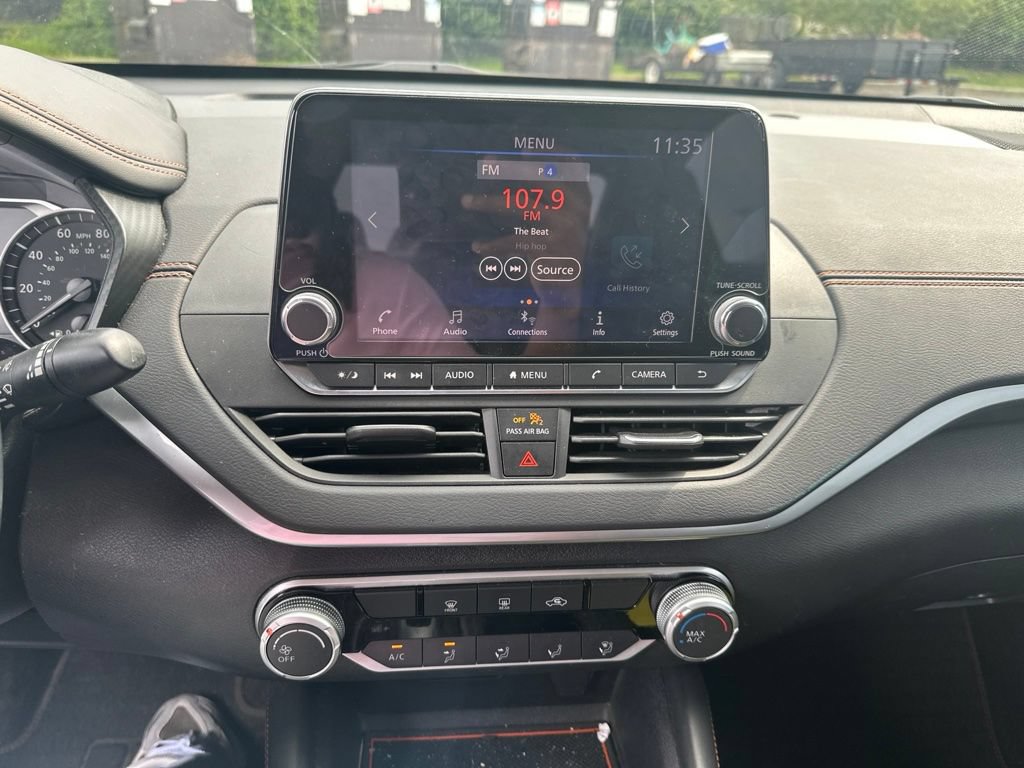 Used 2020 Nissan Altima 2.5 SR FWD image 13