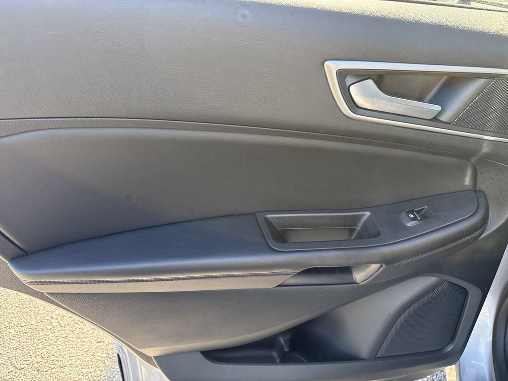 Used 2023 Ford Edge SEL w/ Convenience Package AWD/4WD image 21