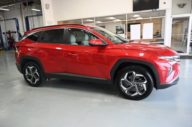 Used 2023 Hyundai Tucson SEL w/ Convenience Package AWD/4WD image 4