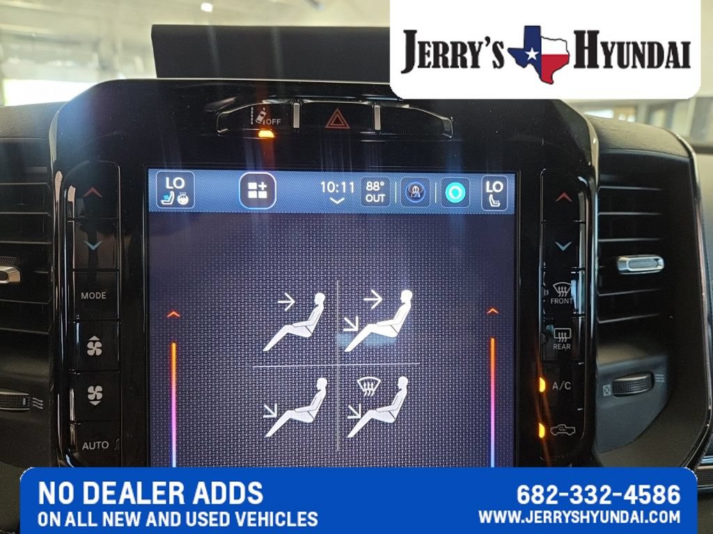 Used 2024 RAM 3500 Limited AWD/4WD image 12