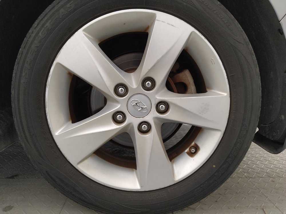 Used 2013 Hyundai Elantra GLS w/ Preferred Pkg image 31