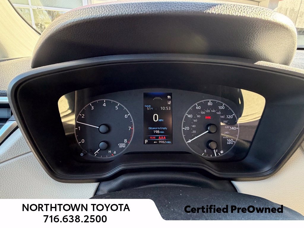 Used 2024 Toyota Corolla Cross L AWD/4WD image 24