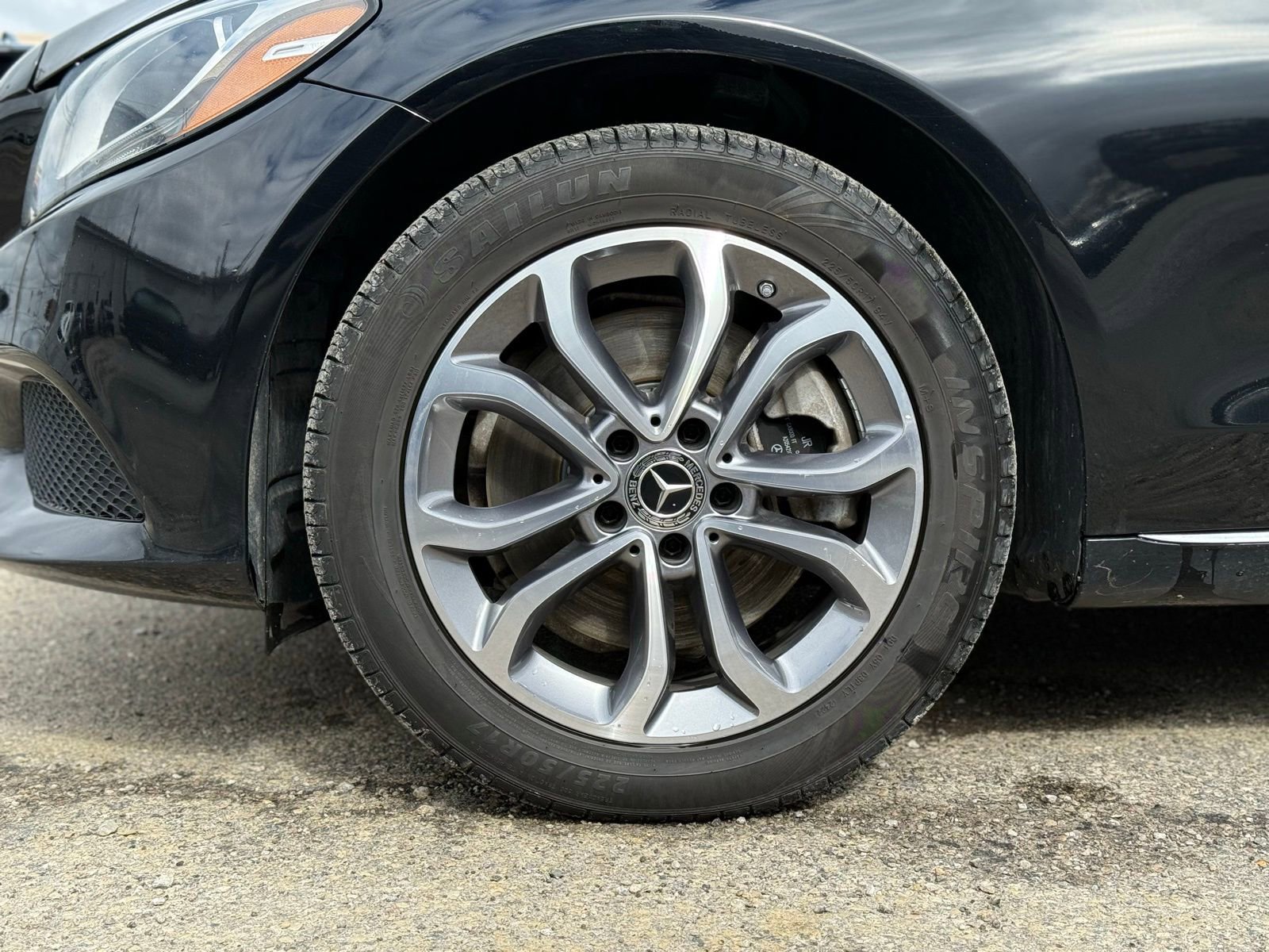 Used 2018 Mercedes-Benz C 300 4MATIC Sedan image 6