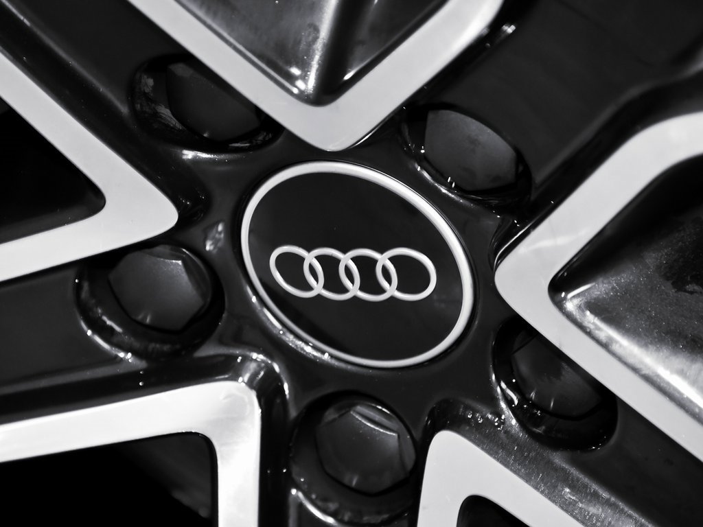 Used 2023 Audi SQ5 Premium Plus w/ Premium Plus Package image 99