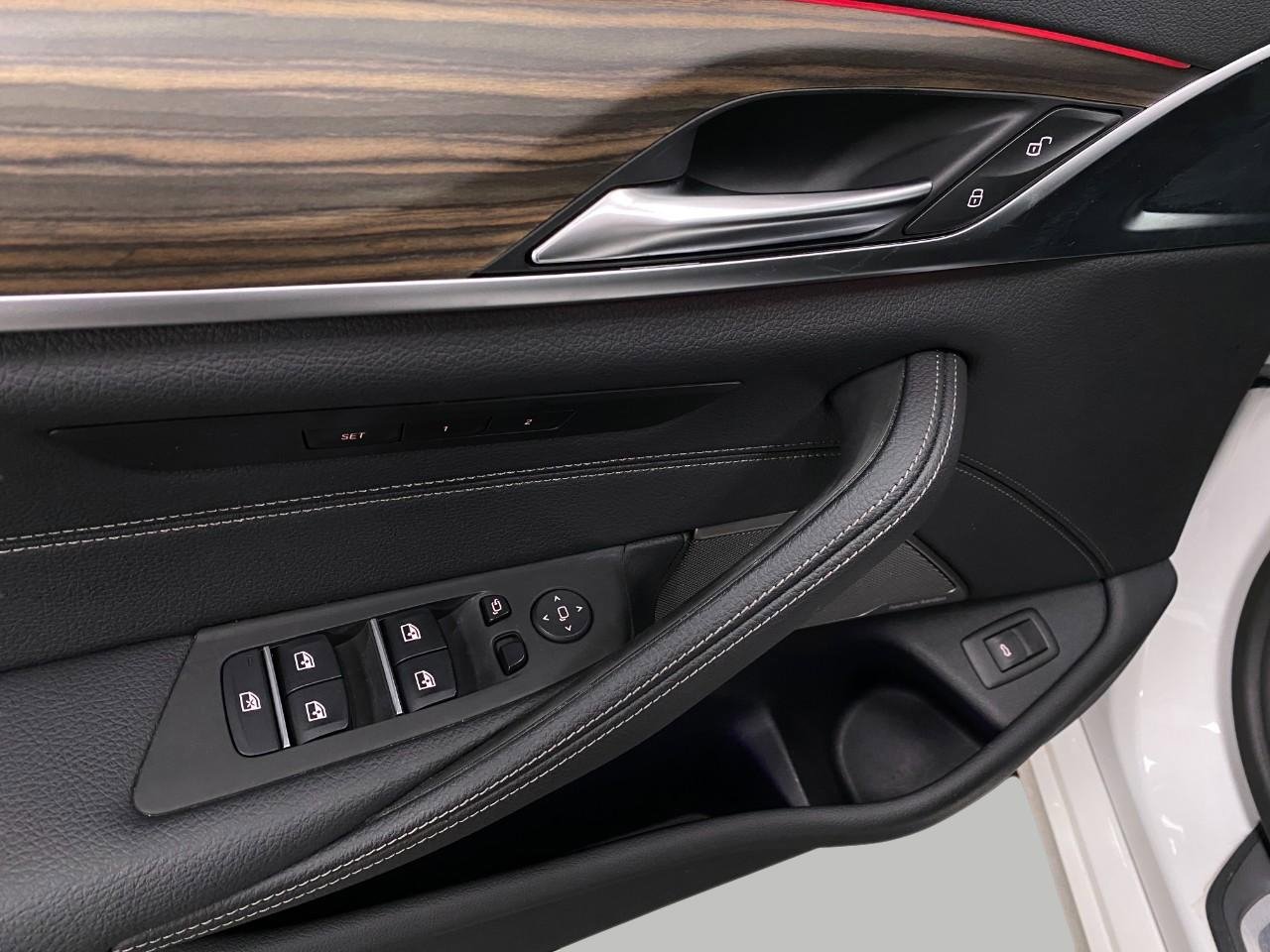 Certified 2023 BMW 530i xDrive w/ Premium Package image 32