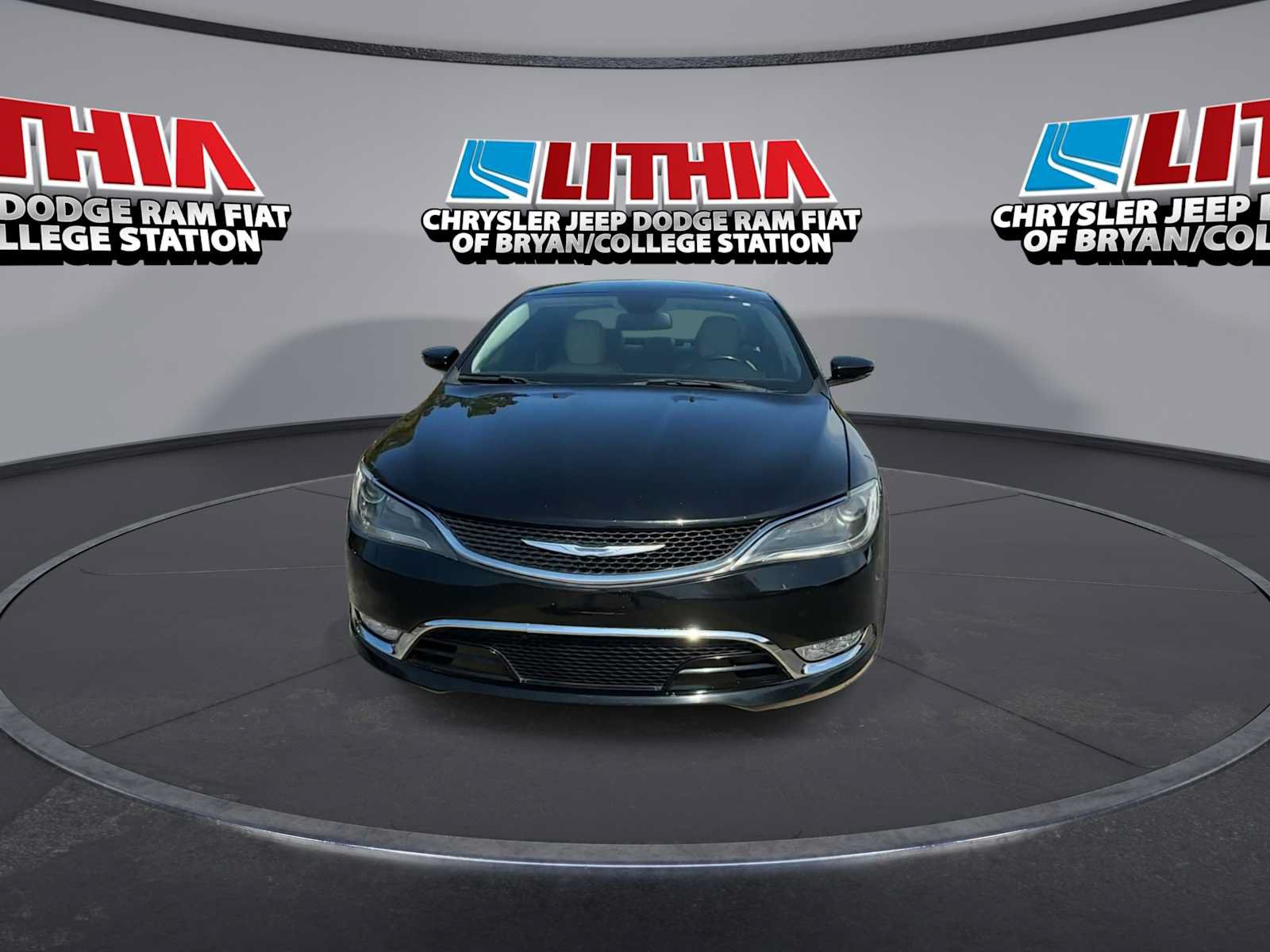 Used 2015 Chrysler 200 C w/ Navigation & Sound Group I FWD image 3