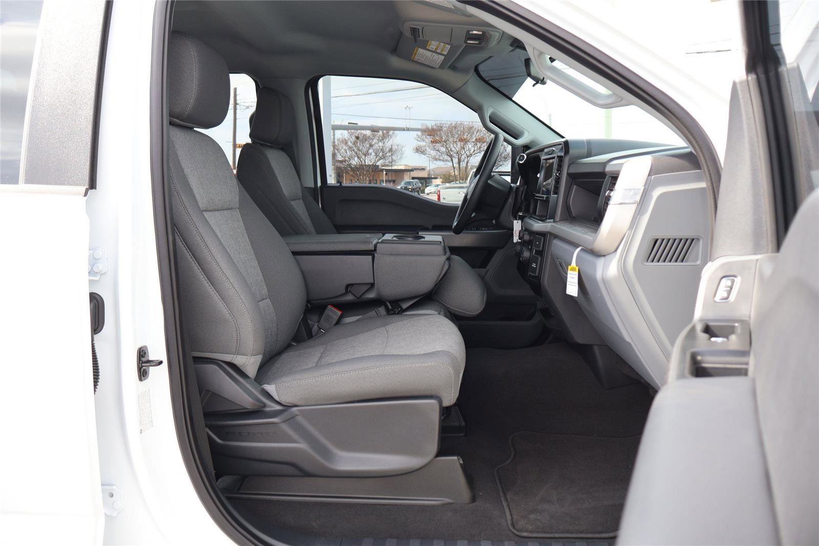 Certified 2025 Ford F250 XL w/ STX Appearance Package image 36