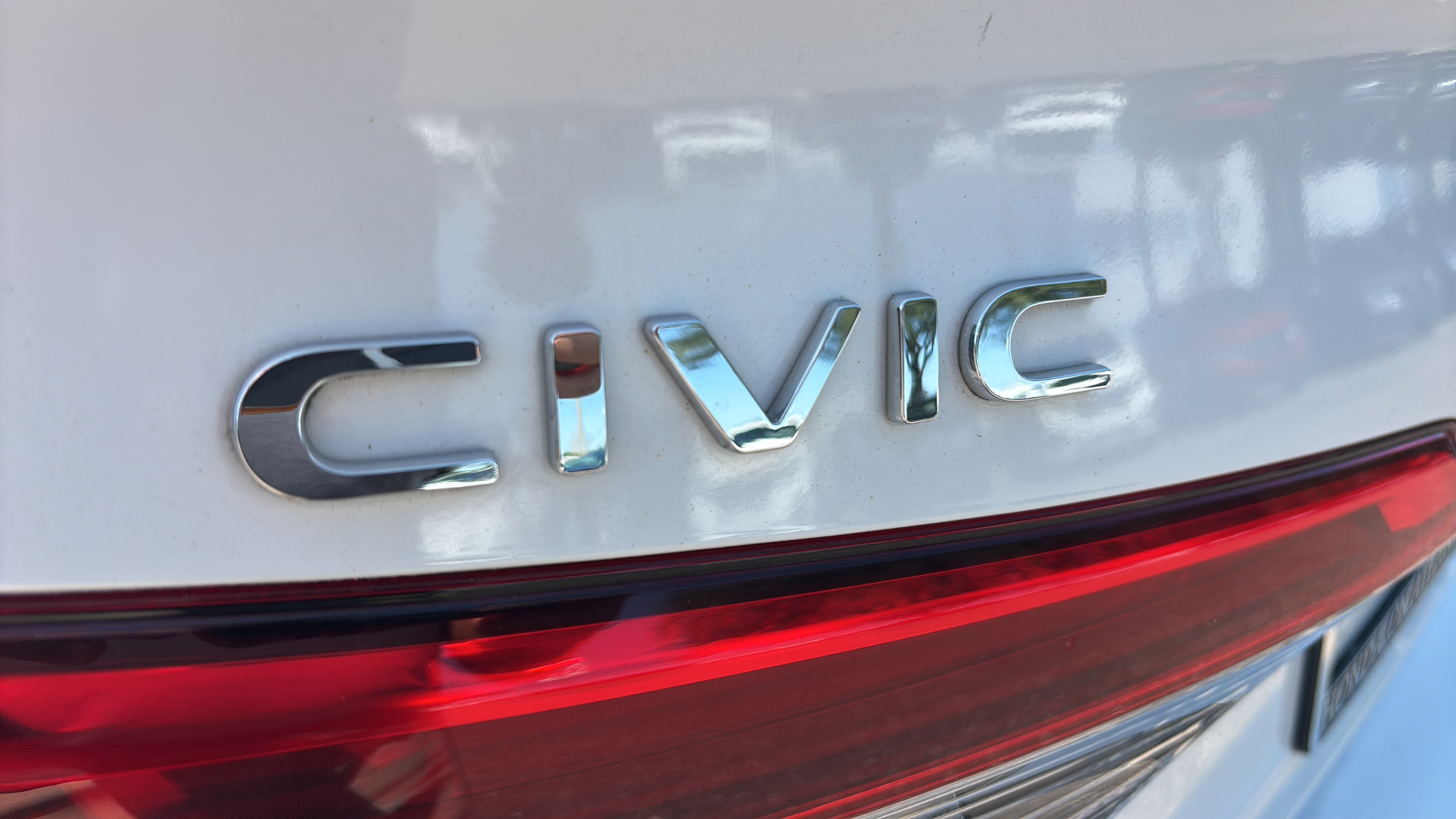 Certified 2022 Honda Civic Touring image 32