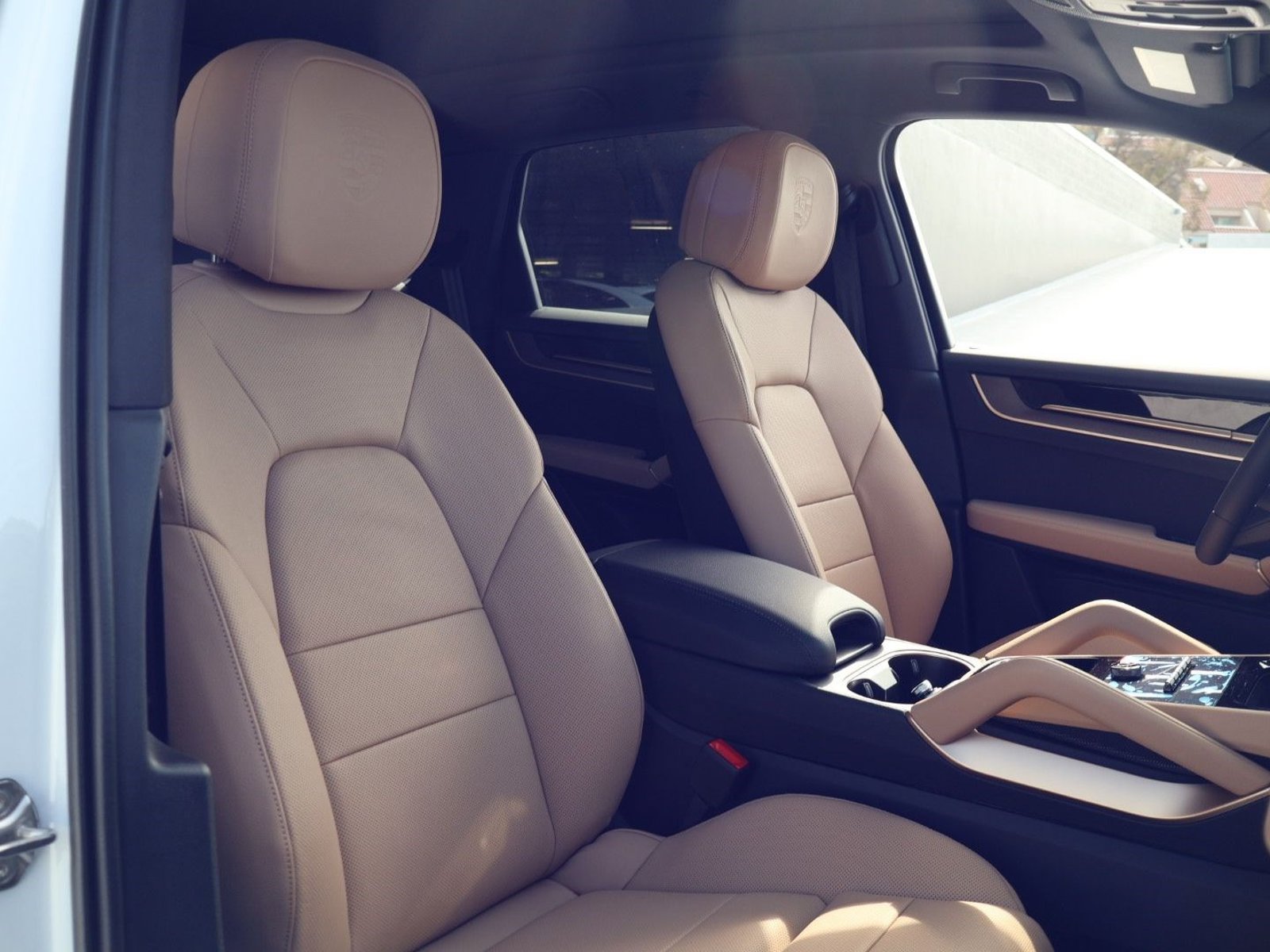 New 2026 Porsche Cayenne AWD/4WD image 24