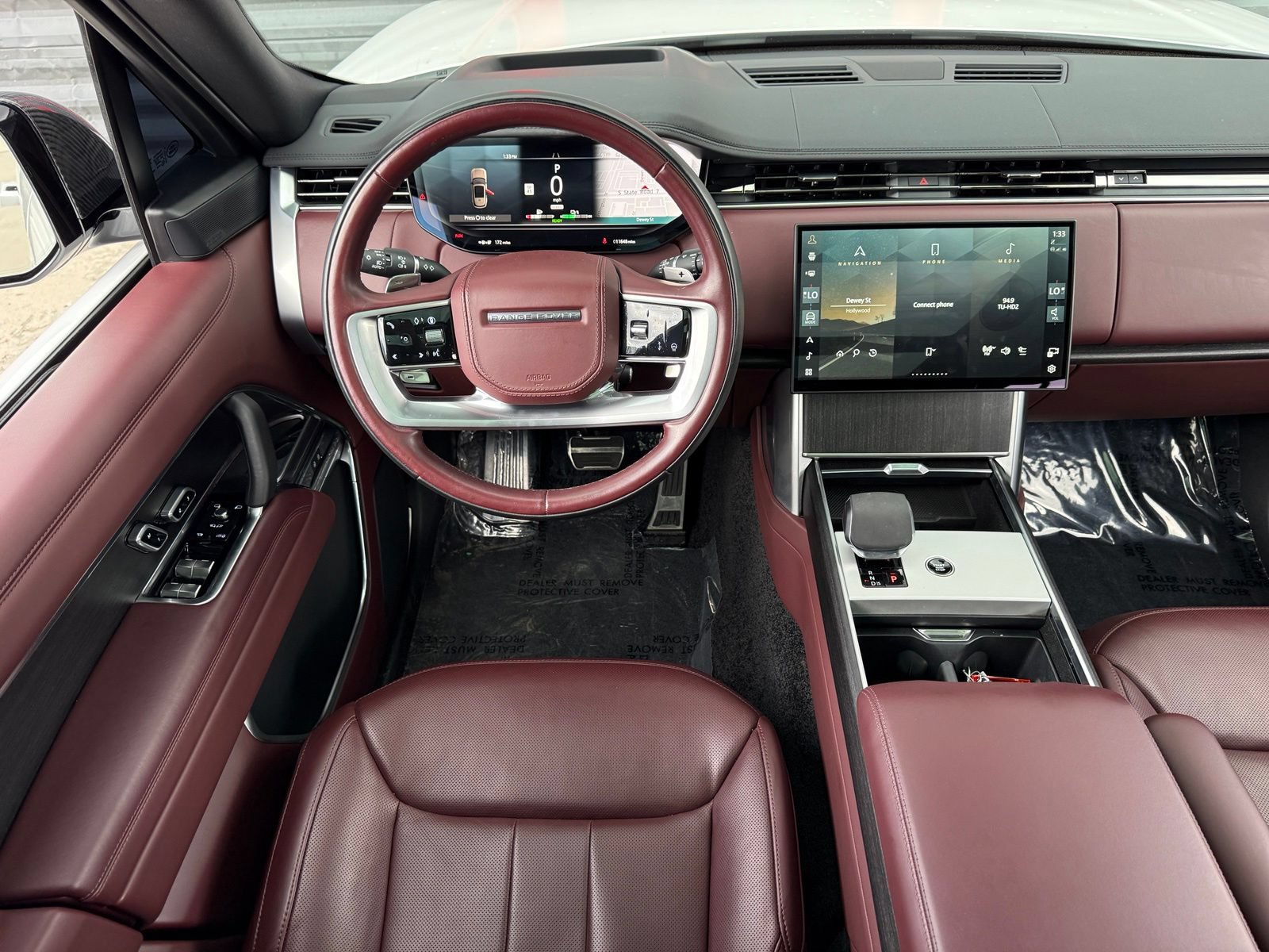 Used 2025 Land Rover Range Rover SE AWD/4WD image 33
