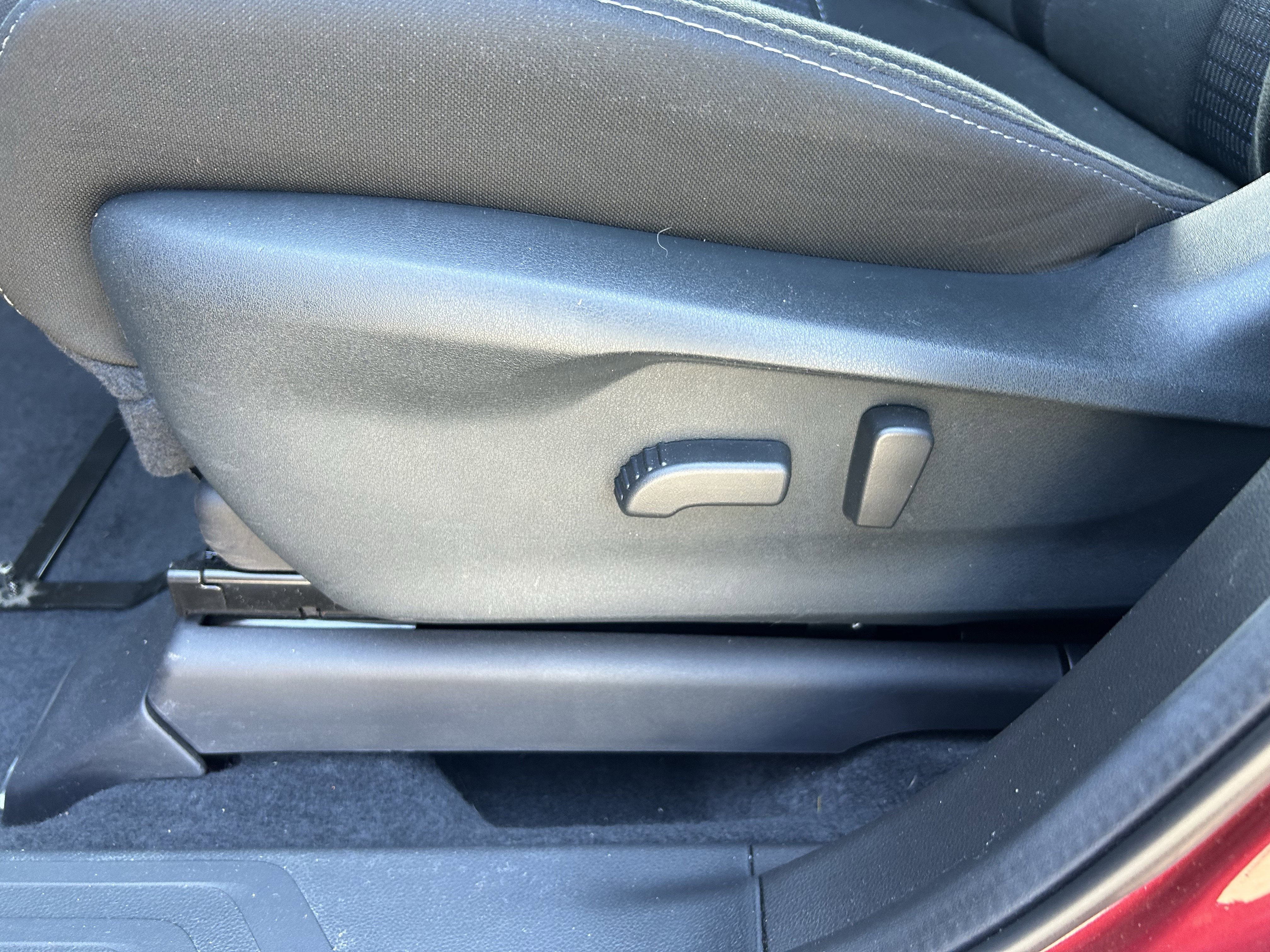 Certified 2025 Subaru Ascent Premium w/ Popular Package #2 image 20