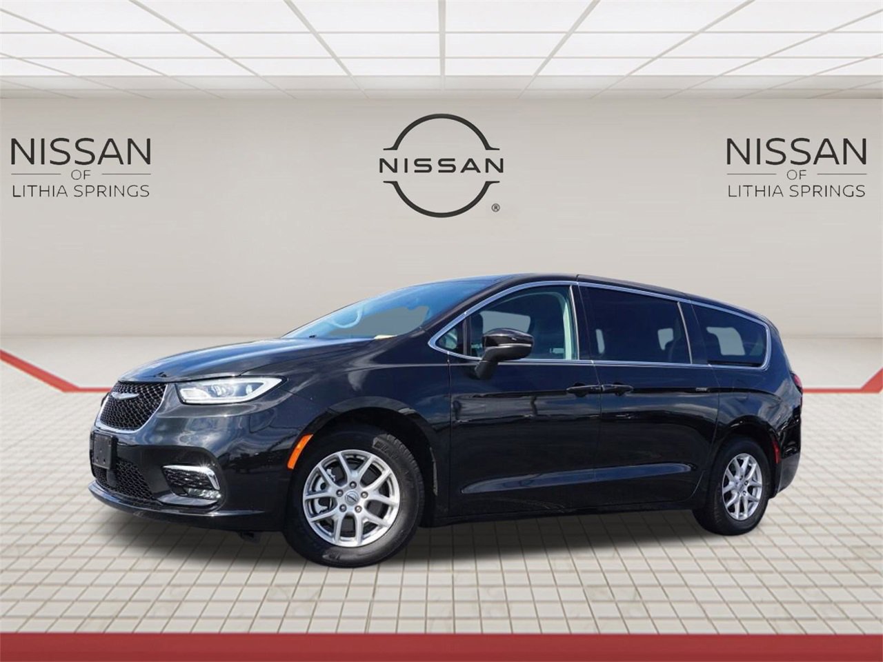 Used 2023 Chrysler Pacifica Touring-L