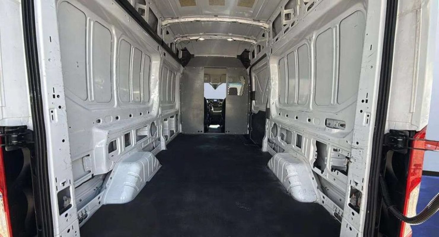 Used 2021 Ford Transit 250 148 High Roof RWD image 8