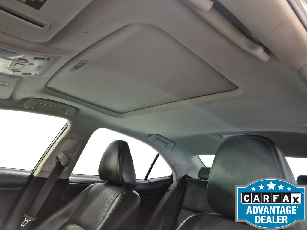 Used 2016 Lexus IS 200t w/ Premium Package image 31