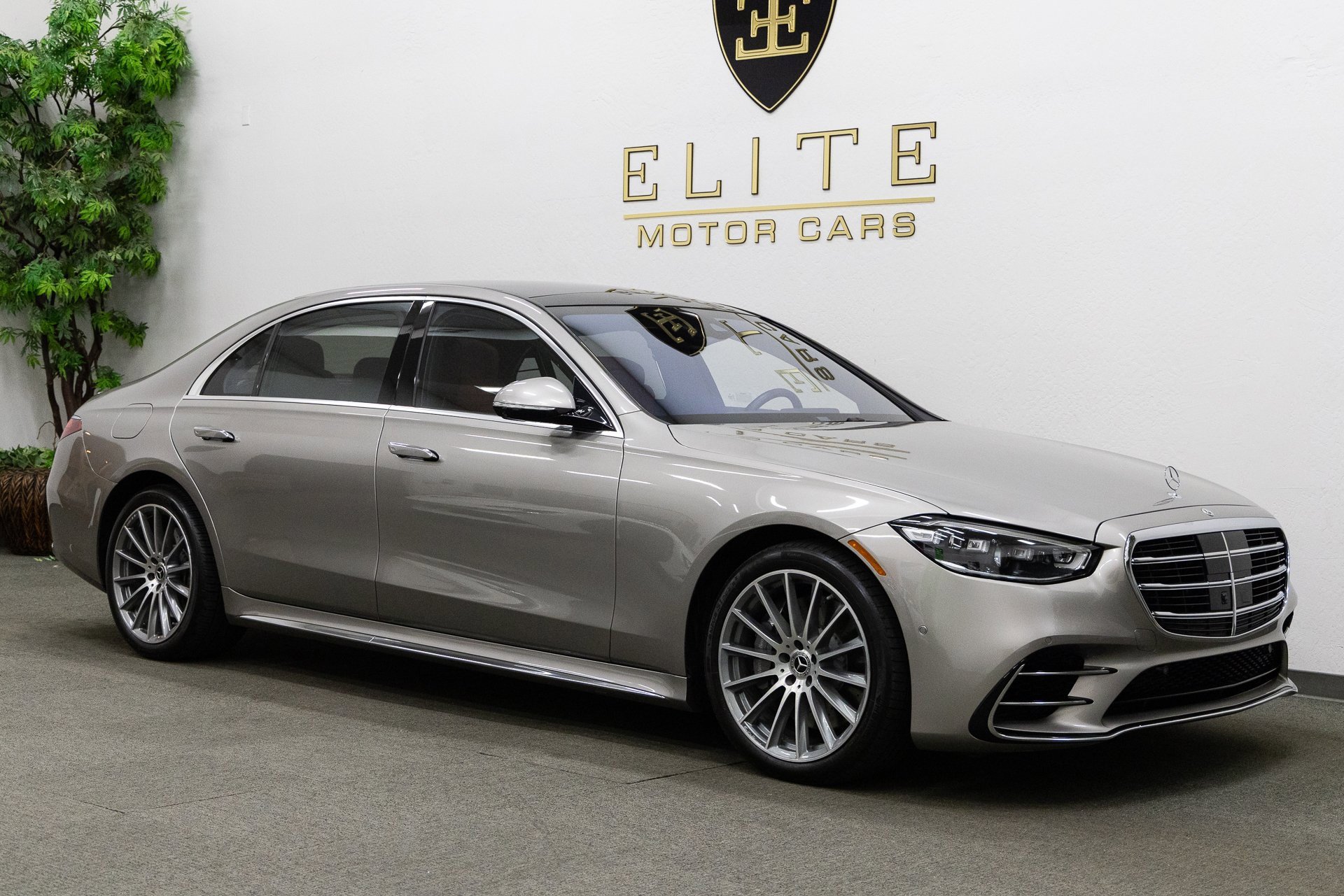 Used 2021 Mercedes-Benz S 580 4MATIC Sedan image 9