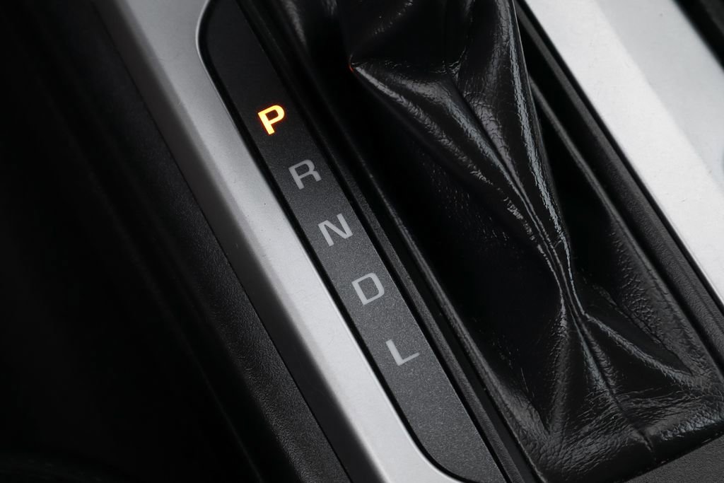 Used 2020 Chevrolet Colorado LT w/ Colorado RST Special Edition image 42