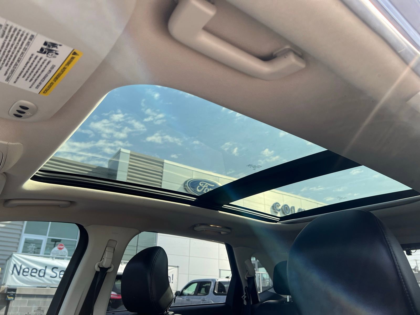 Used 2018 Ford Edge SEL w/ Equipment Group 201A image 11