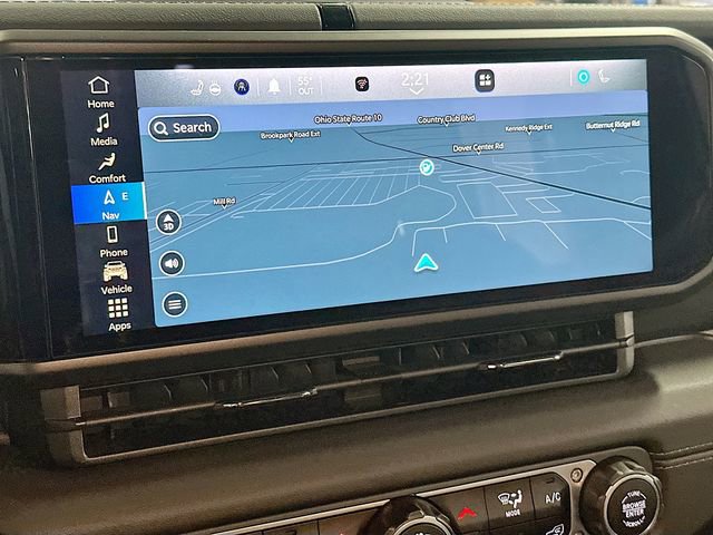 Used 2024 Jeep Wrangler Sahara w/ Technology Group image 14