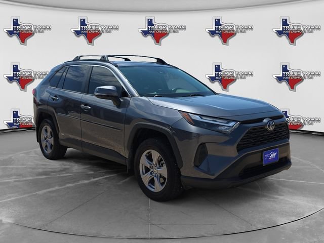 Used 2022 Toyota RAV4 XLE w/ Convenience Package AWD/4WD image 1