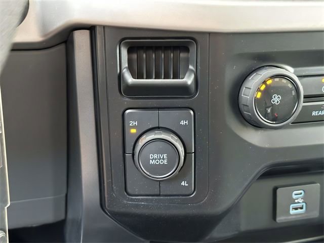 Certified 2023 Ford F150 XLT image 3