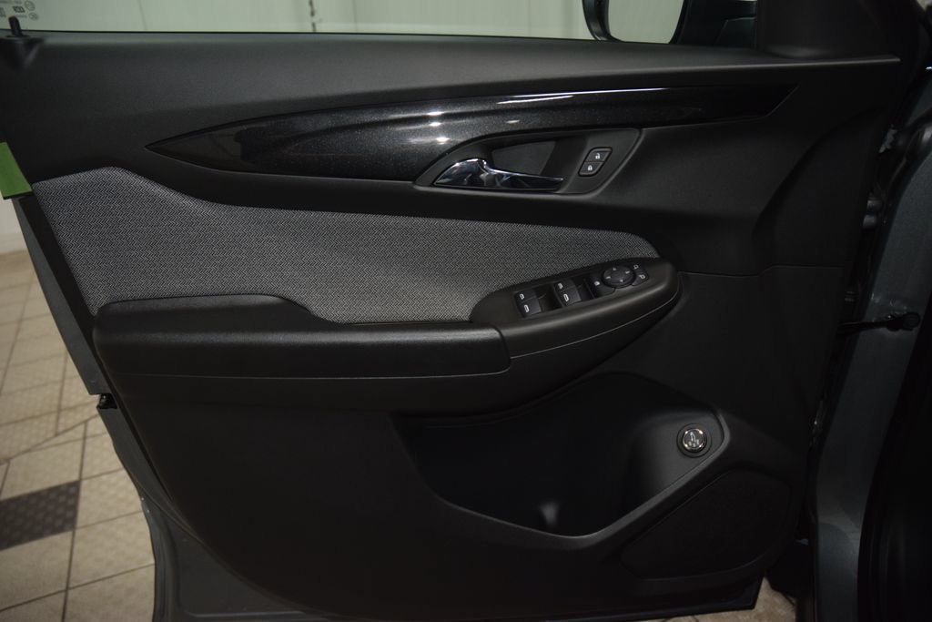 New 2026 Chevrolet TrailBlazer LT w/ Convenience Package FWD image 45