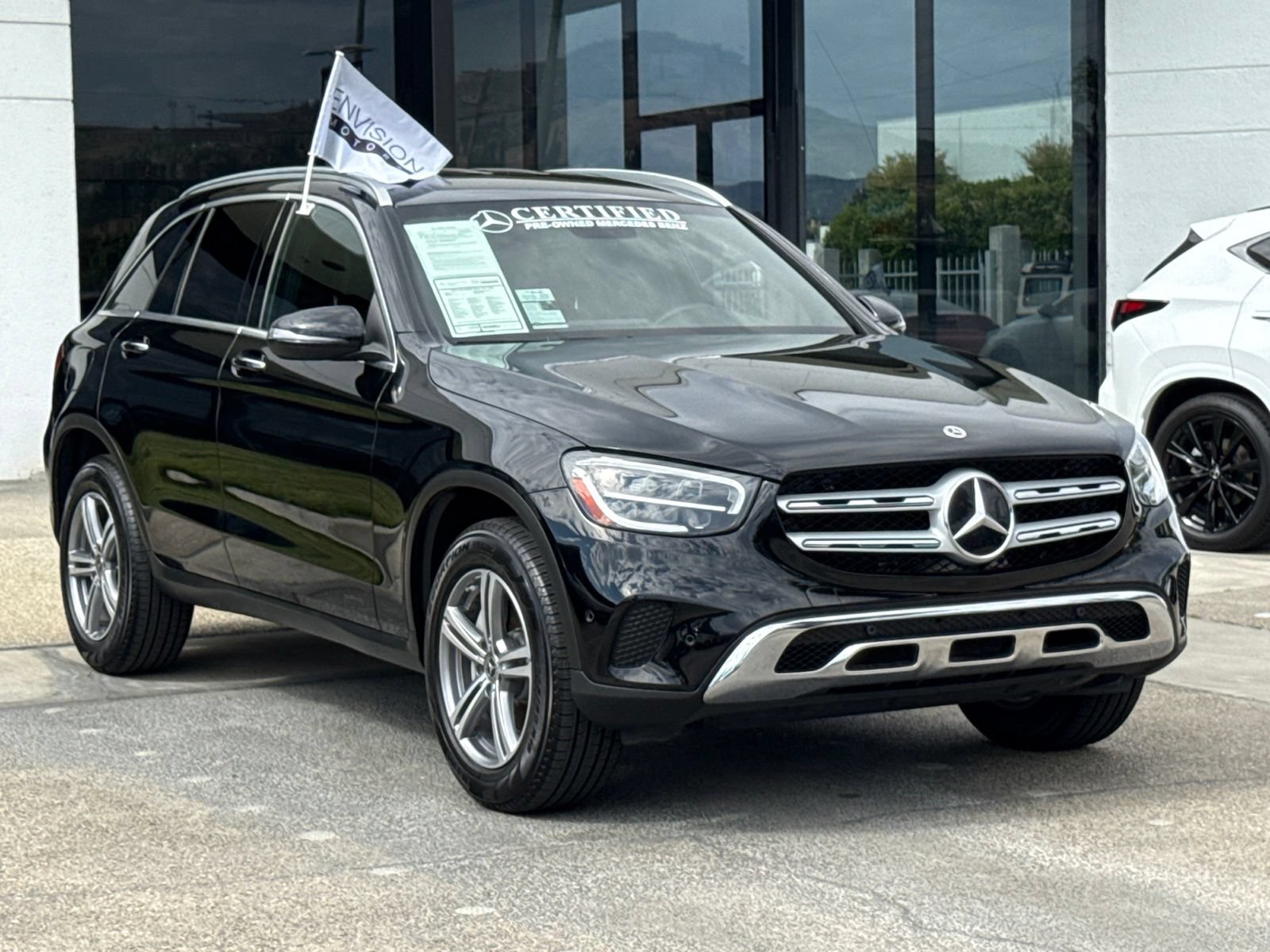 Used 2022 Mercedes-Benz GLC 300 w/ Multimedia Package Lite image 8