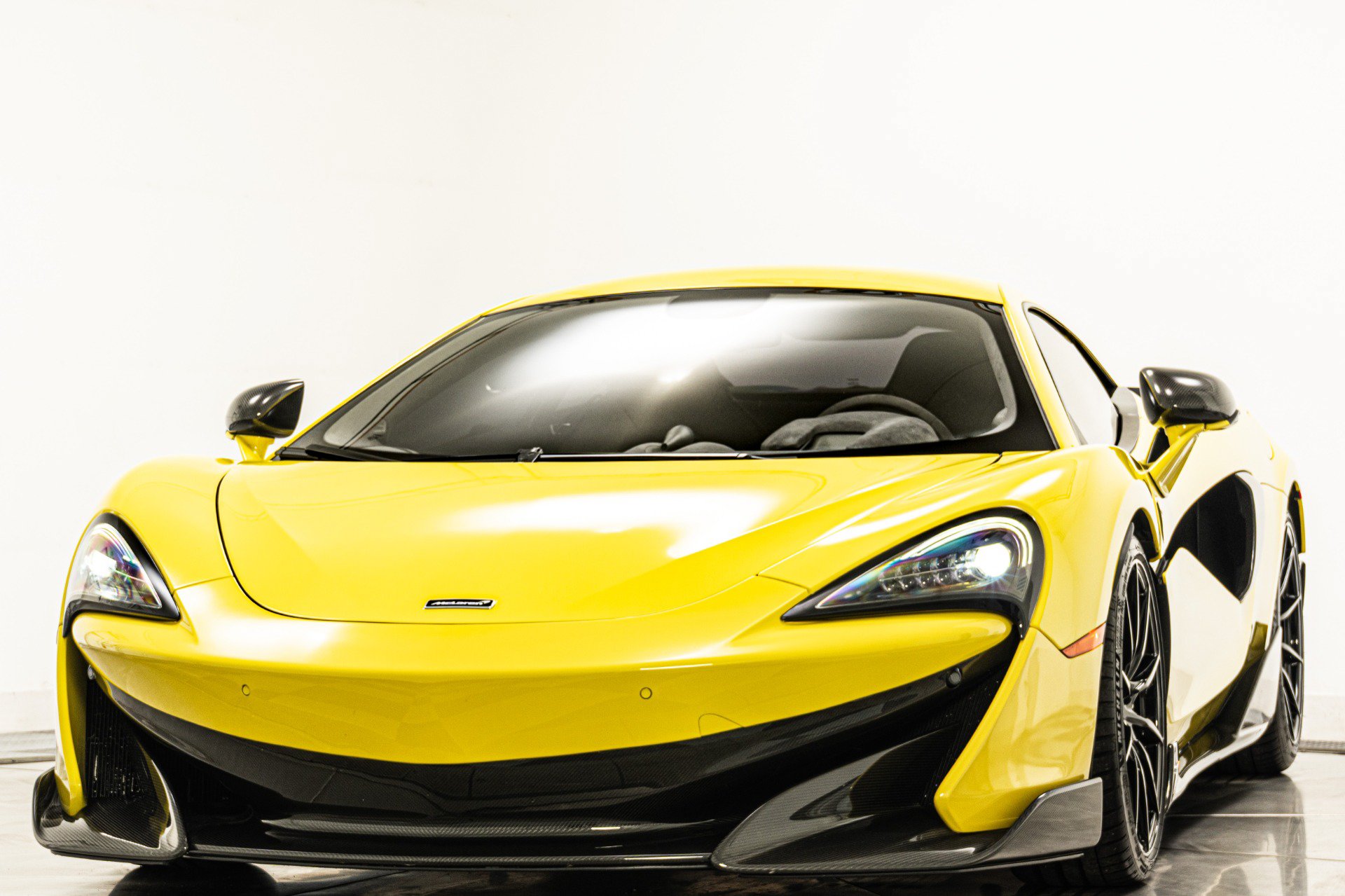 Used 2019 McLaren 600LT RWD image 5