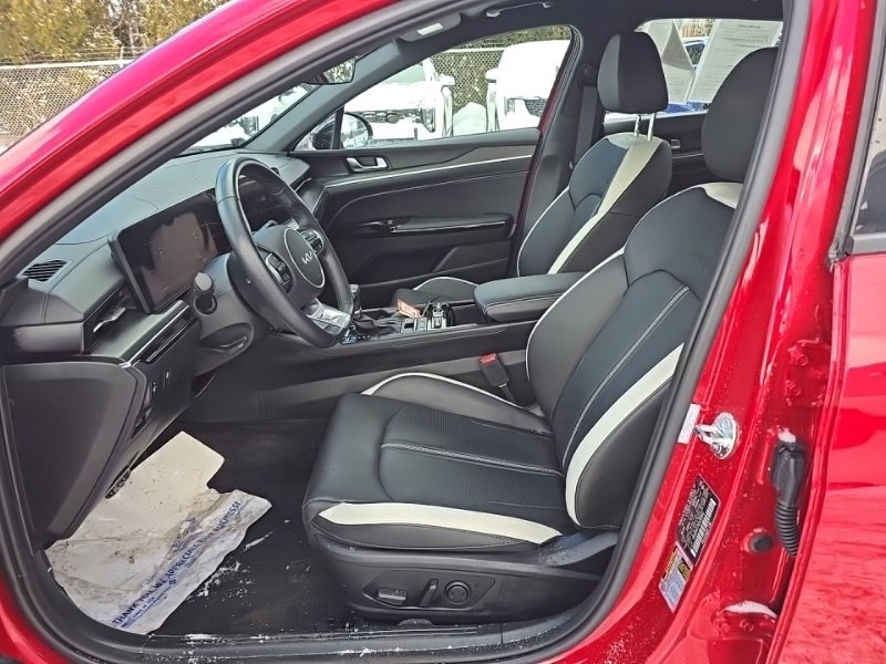 Certified 2025 Kia K5 GT-Line image 23