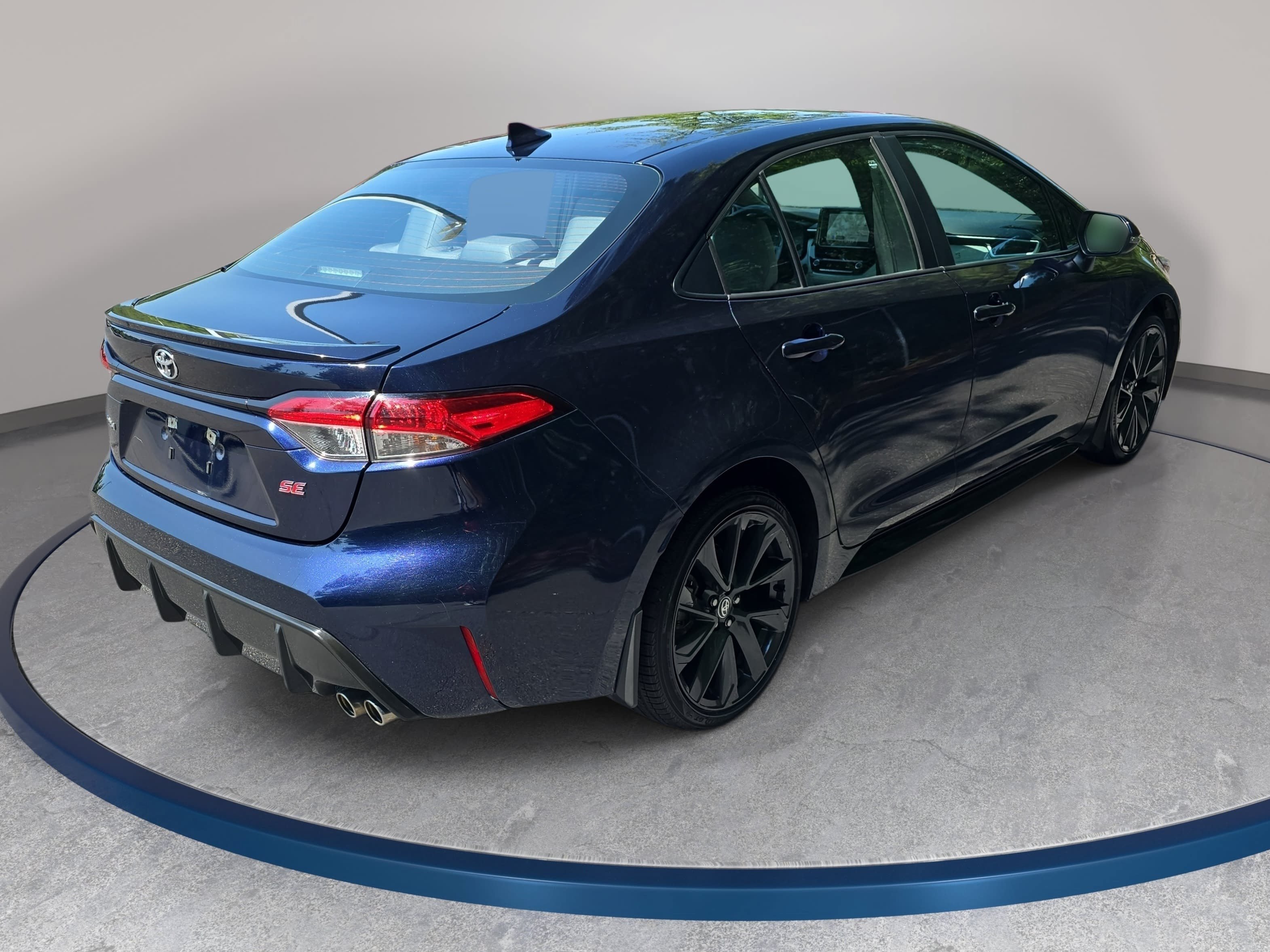 Used 2025 Toyota Corolla SE FWD image 5