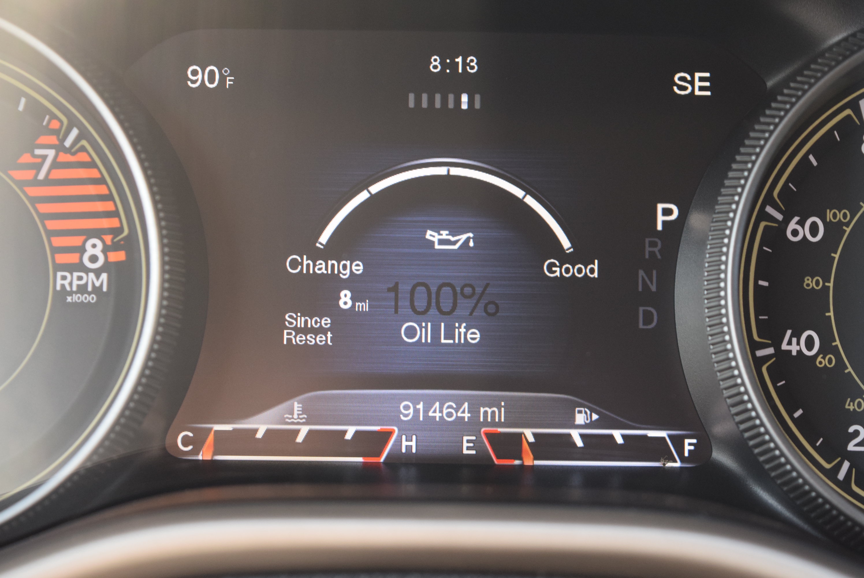 Used 2016 Jeep Cherokee Limited w/ Luxury Group AWD/4WD image 11