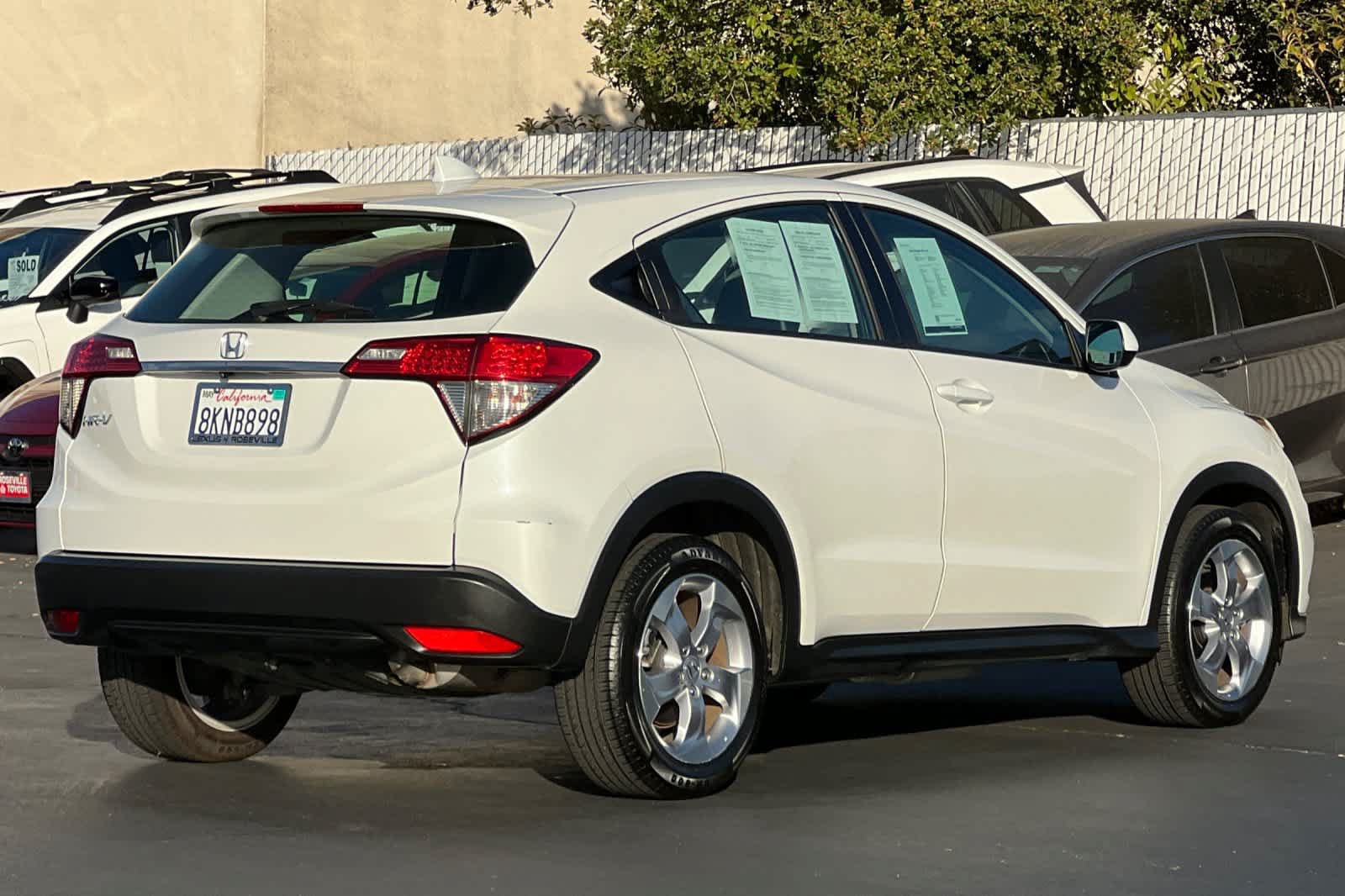 Used 2019 Honda HR-V LX image 2