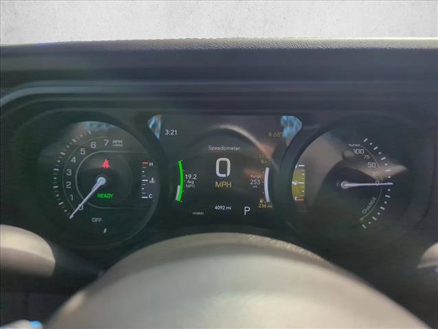 Used 2024 Jeep Wrangler Unlimited Rubicon 4xe w/ Technology Group image 6