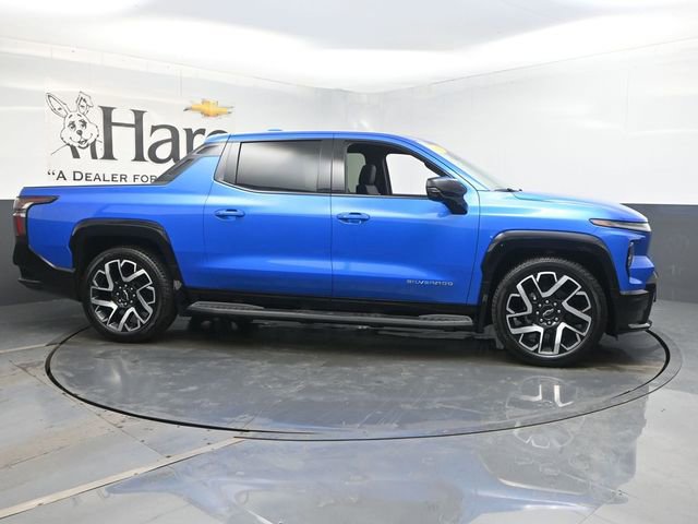 Used 2025 Chevrolet Silverado EV RST image 48