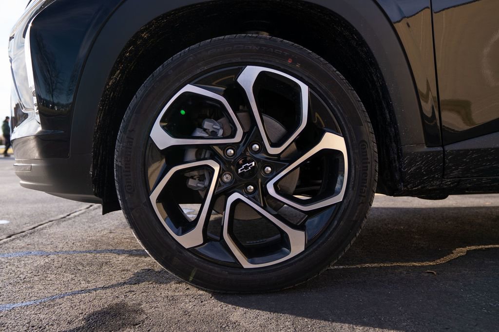 New 2026 Chevrolet Trax RS image 8