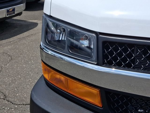 New 2026 Chevrolet Express 3500 w/ Power Convenience Package RWD image 5