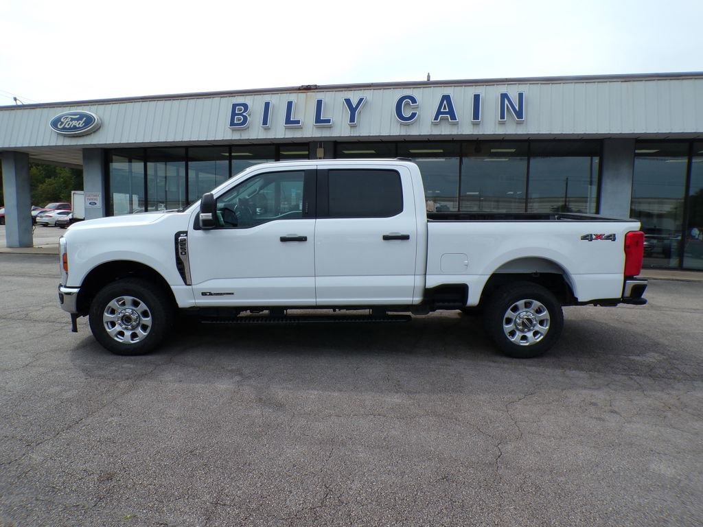 Used 2024 Ford F250 XLT AWD/4WD image 5