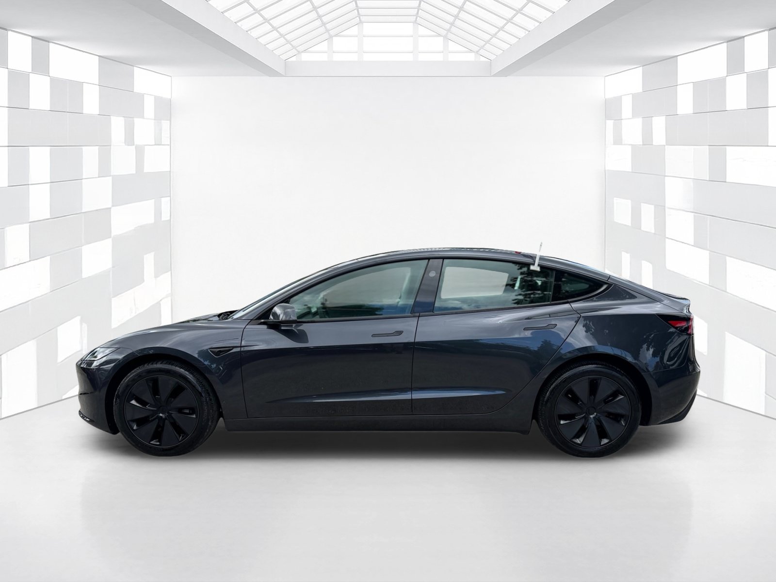 Used 2025 Tesla Model 3 Long Range RWD image 4