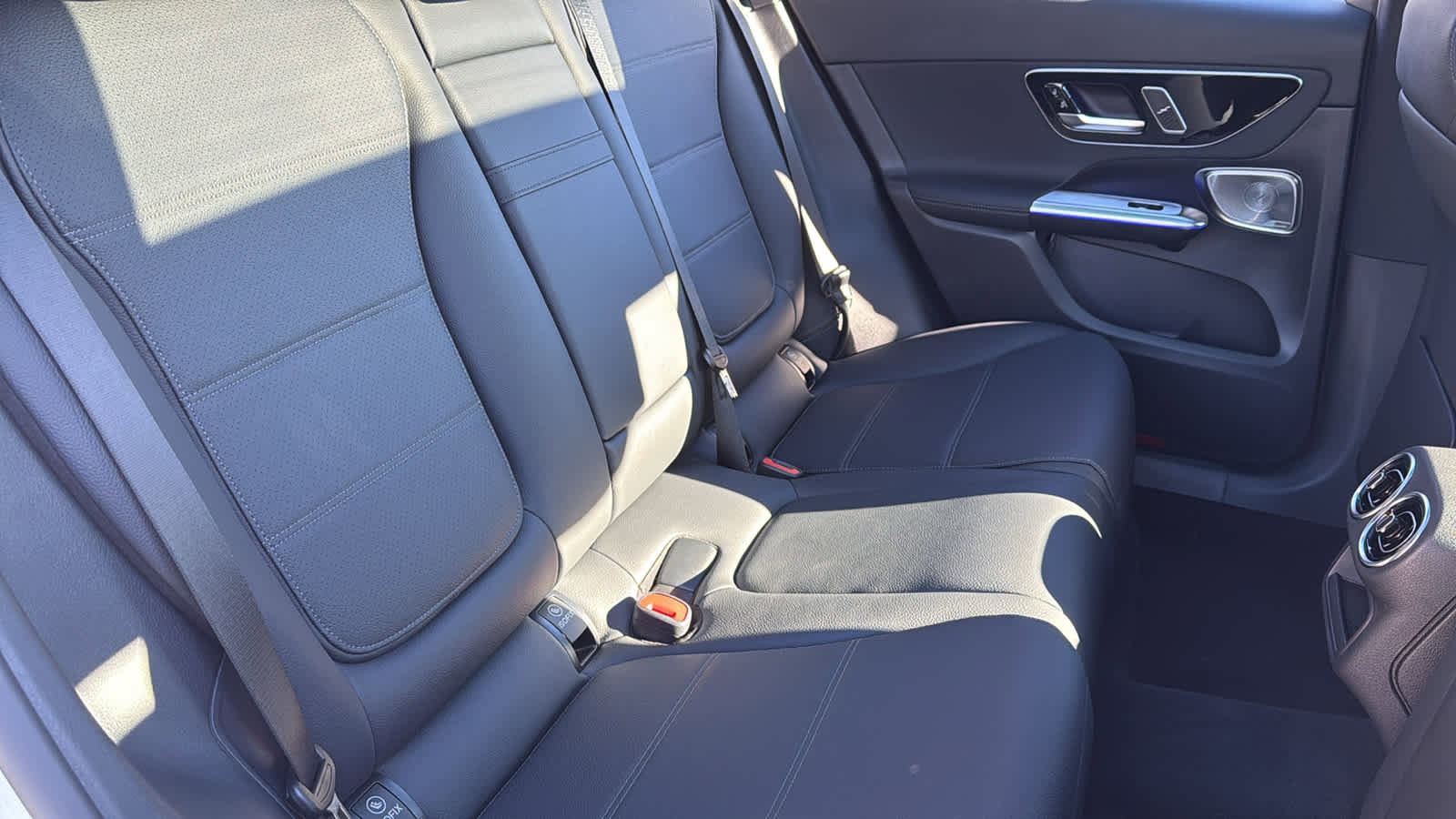 New 2026 Mercedes-Benz GLC 300 4MATIC image 34