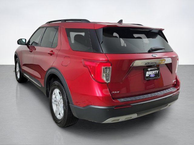 Certified 2024 Ford Explorer XLT w/ Equipment Group 202A AWD/4WD image 5