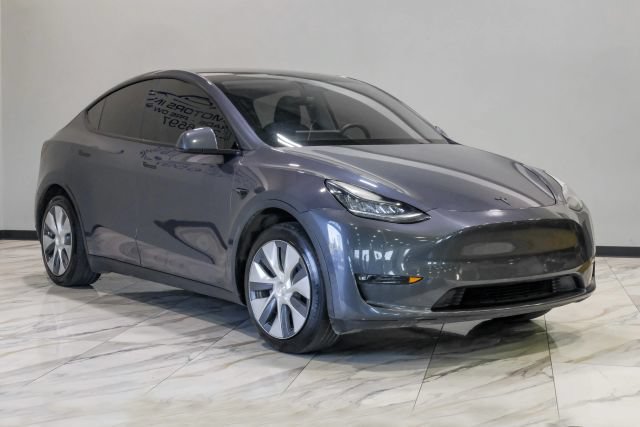 Used 2021 Tesla Model Y 2WD image 10