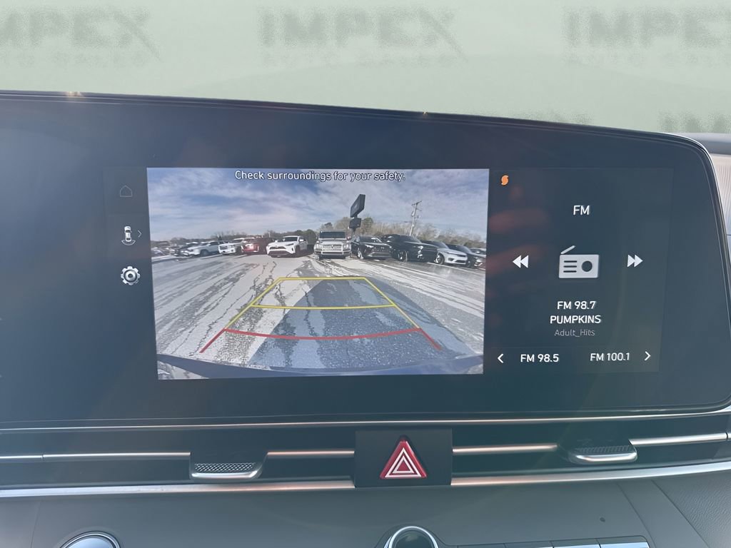 Used 2024 Hyundai Elantra SEL image 19