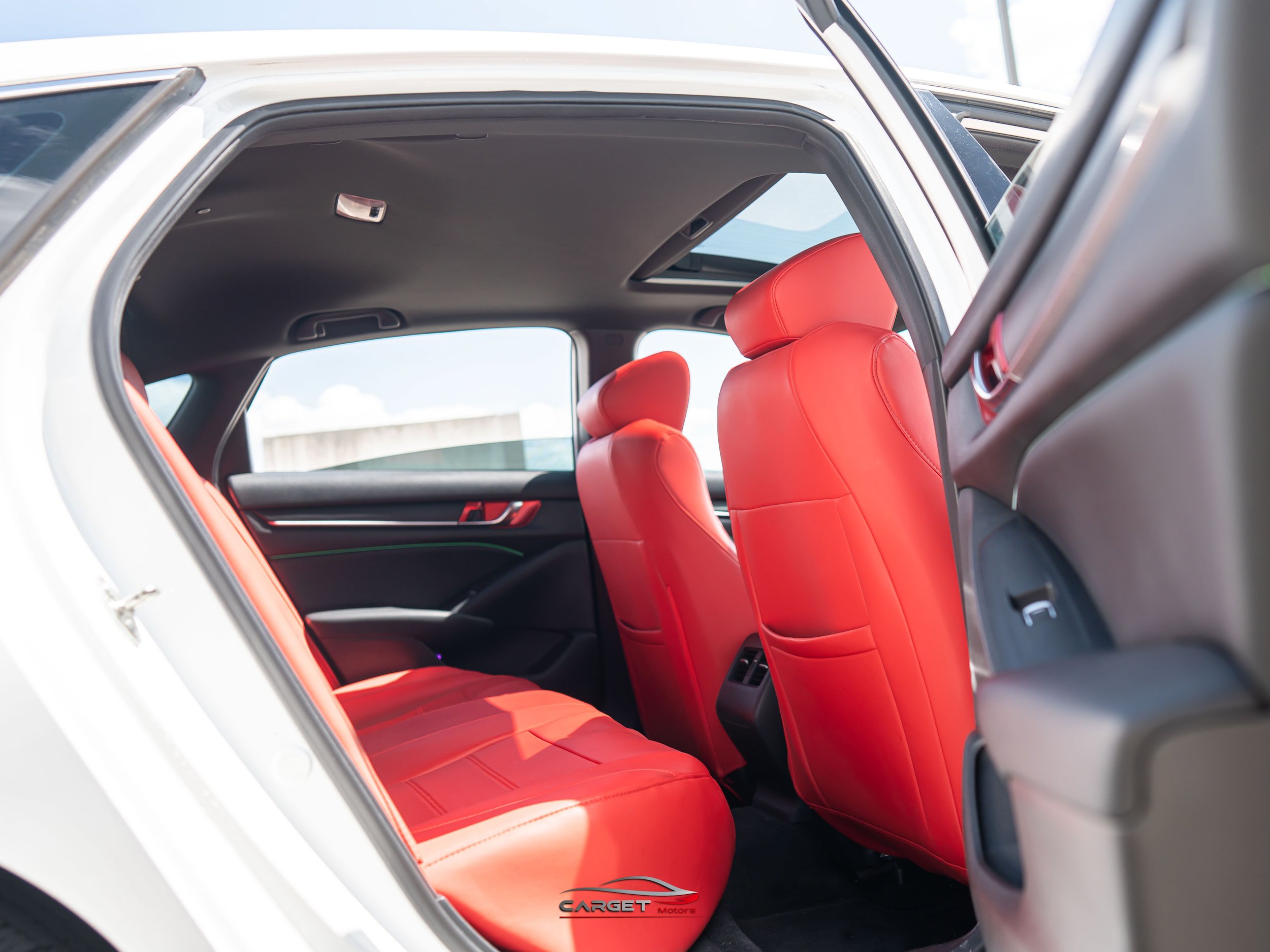 Used 2018 Honda Accord Sport image 19
