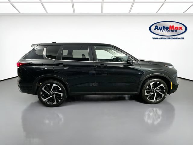 Used 2023 Mitsubishi Outlander SE AWD/4WD image 10