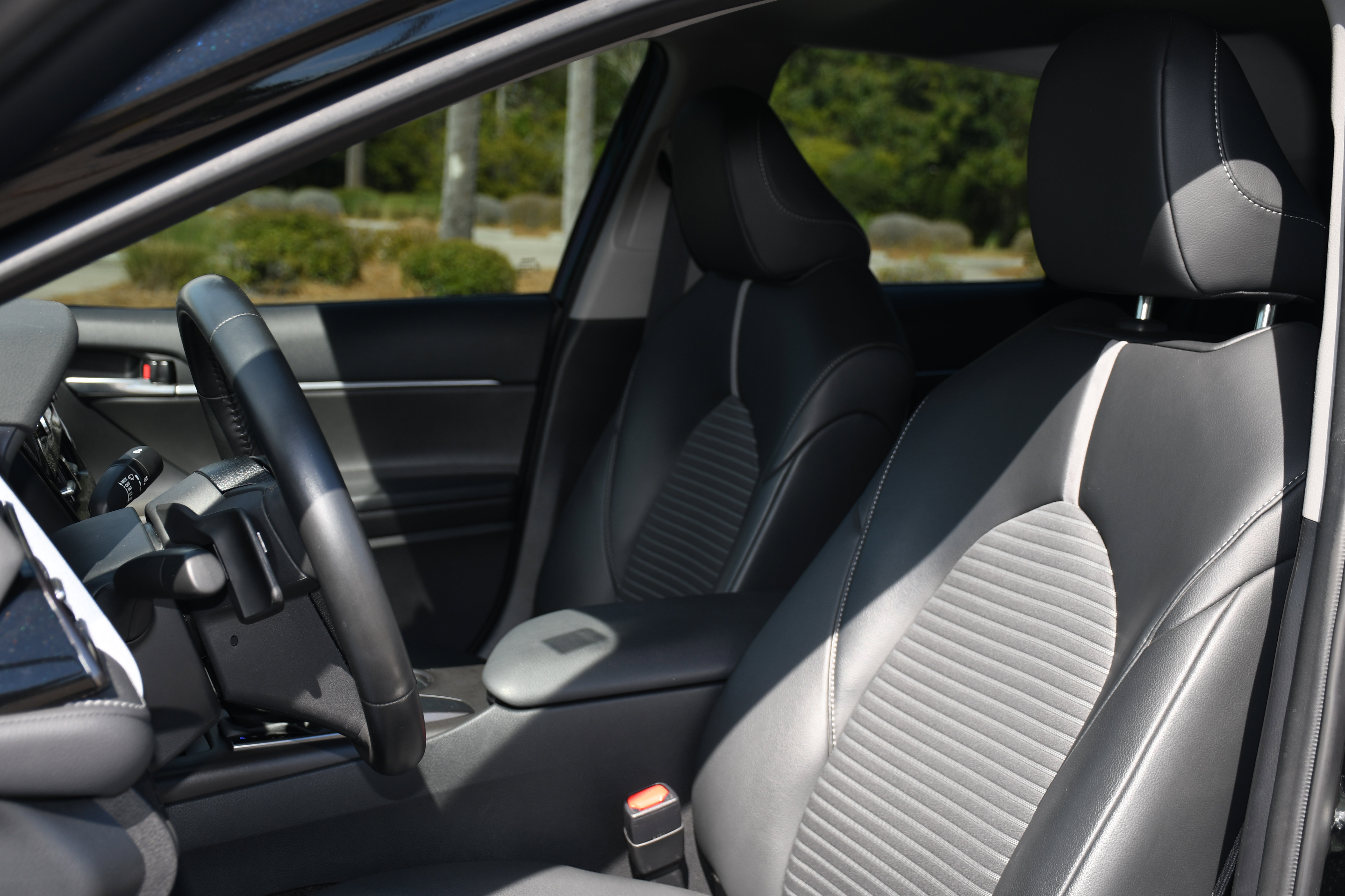 Certified 2023 Toyota Camry SE FWD image 11