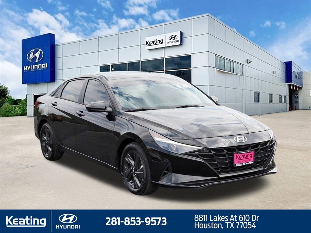 Certified 2021 Hyundai Elantra SEL image 3