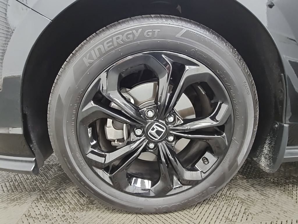 Used 2025 Honda Accord SE image 41