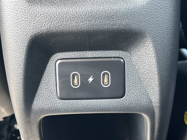 New 2026 Hyundai Venue SEL FWD image 16