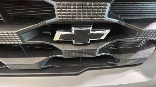 Used 2024 Chevrolet Silverado 1500 Custom AWD/4WD image 8