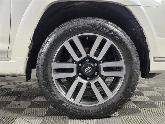 Used 2020 Toyota 4Runner Limited AWD/4WD image 12