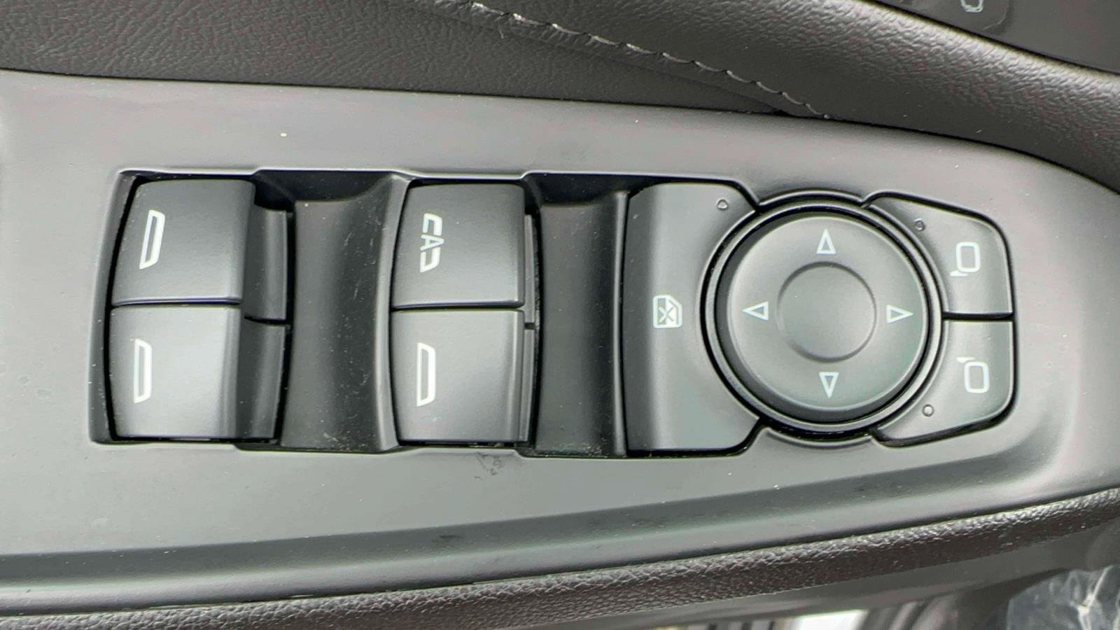 Used 2023 Chevrolet Traverse LT w/ Midnight/Sport Edition AWD/4WD image 13